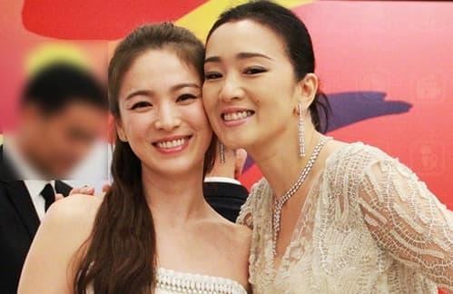 Cung Loi va Song Hye Kyo: Ngay cang dep, duong tinh lan dan-Hinh-2