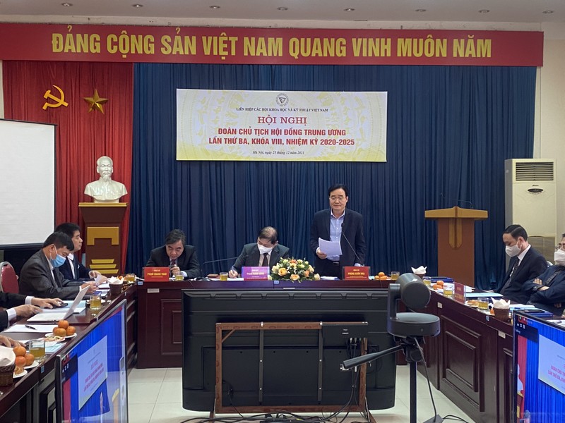 Hop Doan Chu tich Lien hiep Hoi Viet Nam lan thu 3 - Khoa VIII-Hinh-5
