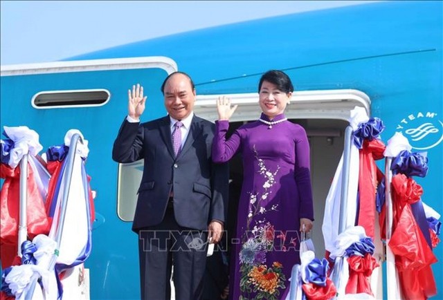 Chuyến du lịch đất nước và cô dâu tham quan Thái Lan và dự APEC 29