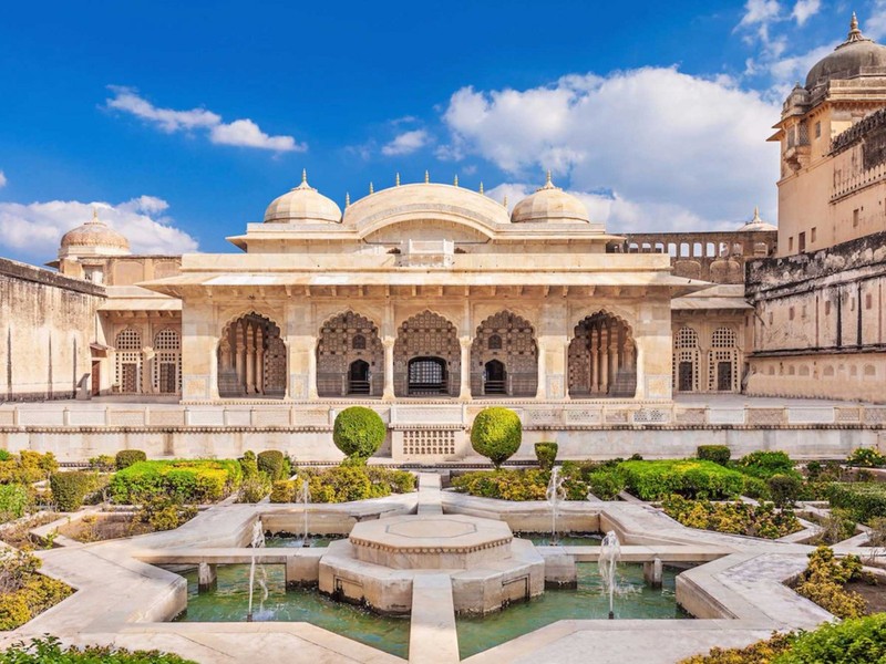 Top những cung điện Ấn Độ hoành tráng nhất