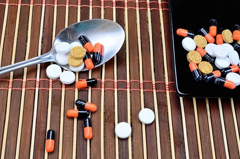 7 thói quen uống thuốc giúp bạn không mất trí