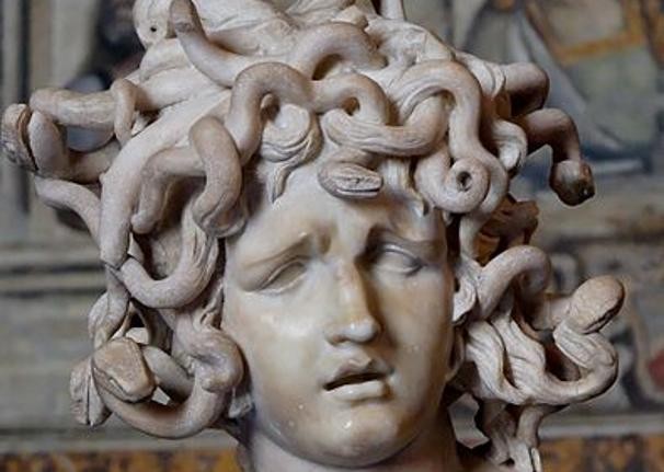 Phát hiện tượng nữ thần tóc rắn Medusa 2000 năm tuổi  YouTube