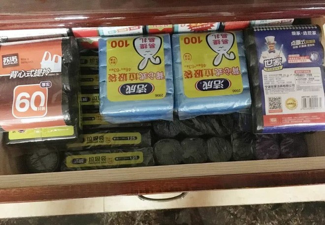Cô Gái Trẻ Khiến Cả Shipper Cũng Thấy Sợ Vì 6 Năm Điên Cuồng...