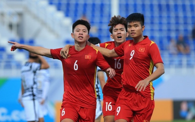 V-League tro lai, co hoi nao cho cau thu lua  U23 Viet Nam?-Hinh-2