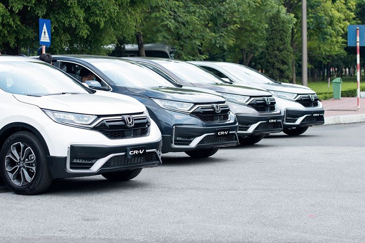 Honda CR-V tai Viet Nam giam gan 150 trieu keo doanh so cuoi nam-Hinh-2