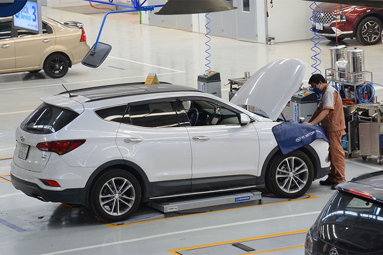 Trial of 18,000 Hyundai SantaFe SUVs for sale in Vietnam-Hinh-2