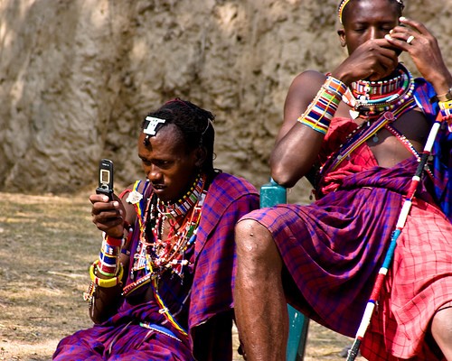 Khi người dân châu Phi tiếp xúc với thế giới công nghệ