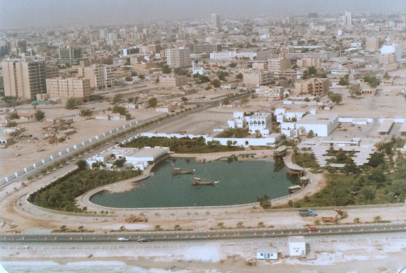 Loat anh quy hiem ve dat nuoc Qatar thap nien 1980 (2)-Hinh-11