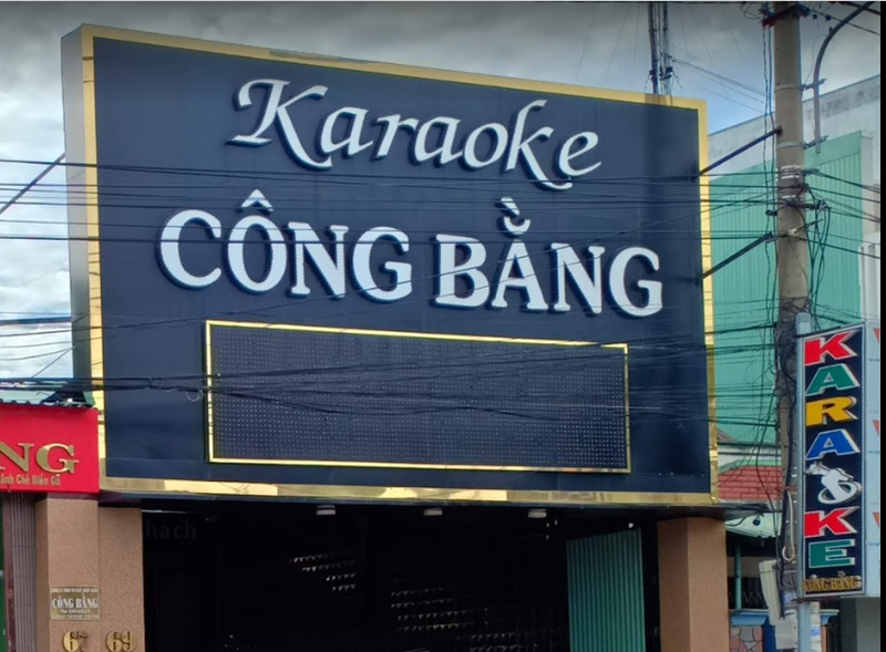 Binh Dinh: Lien tiep phat hien nhieu nguoi su dung ma tuy trong quan karaoke-Hinh-2