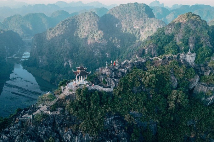 The high number of "trieu likes" means that the name is called Ninh Binh