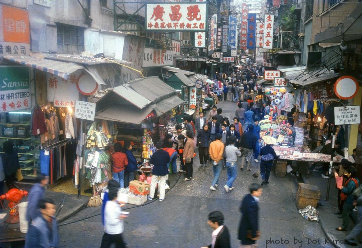 Hong Kong nam 1984 song dong qua ong kinh nguoi Nhat-Hinh-13