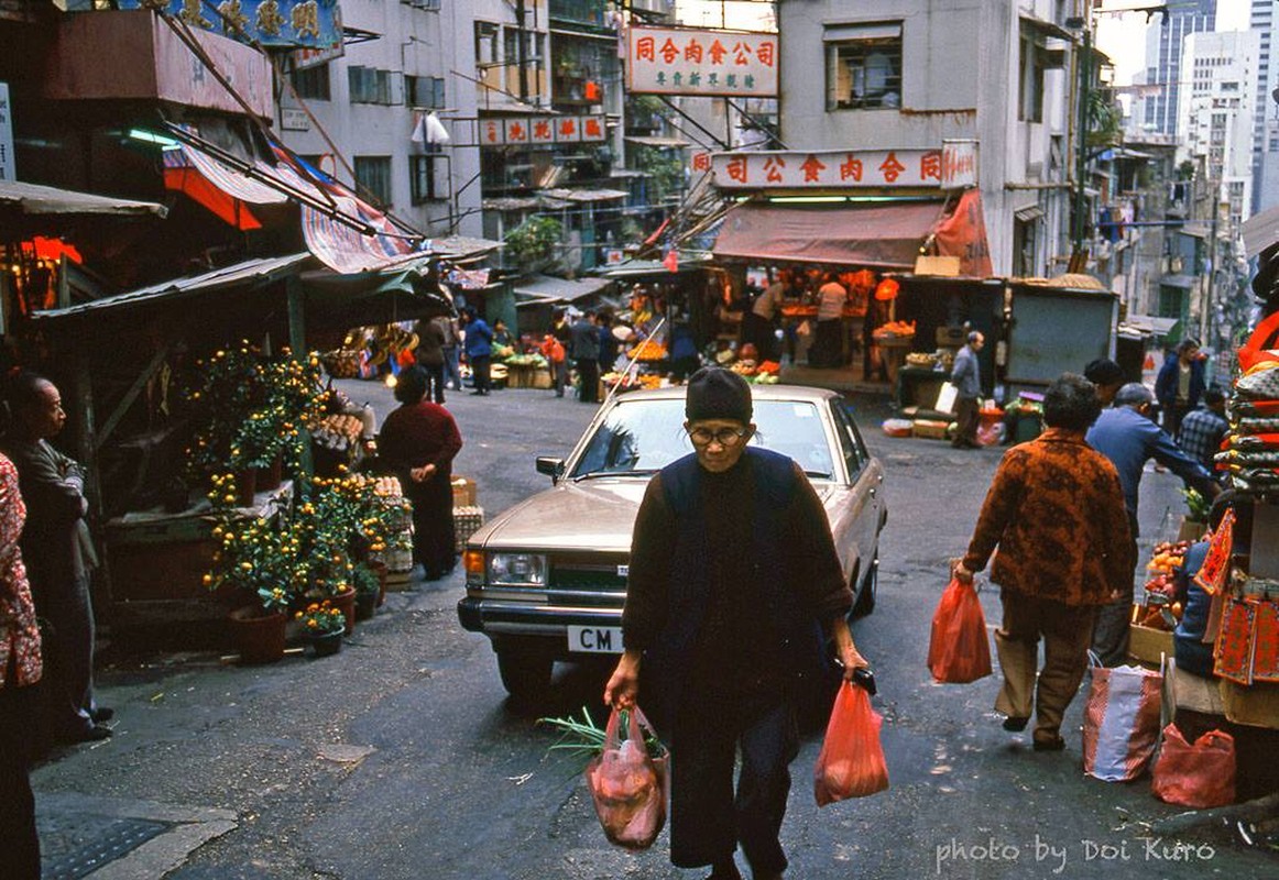 Hong Kong nam 1984 song dong qua ong kinh nguoi Nhat-Hinh-15