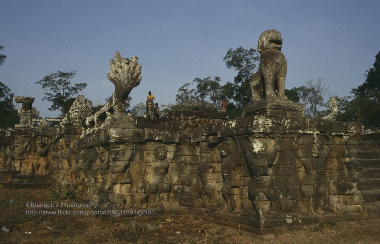 Anh dac biet ve phe tich Angkor Wat ba thap nien truoc-Hinh-9