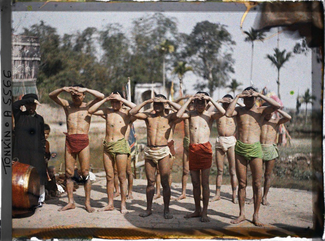 Ảnh màu cực quý về tỉnh Hà Đông năm 1915 (2) - Hình 2 Anh mau cuc quy ve tinh Ha Dong nam 1915 (2)-Hinh-2