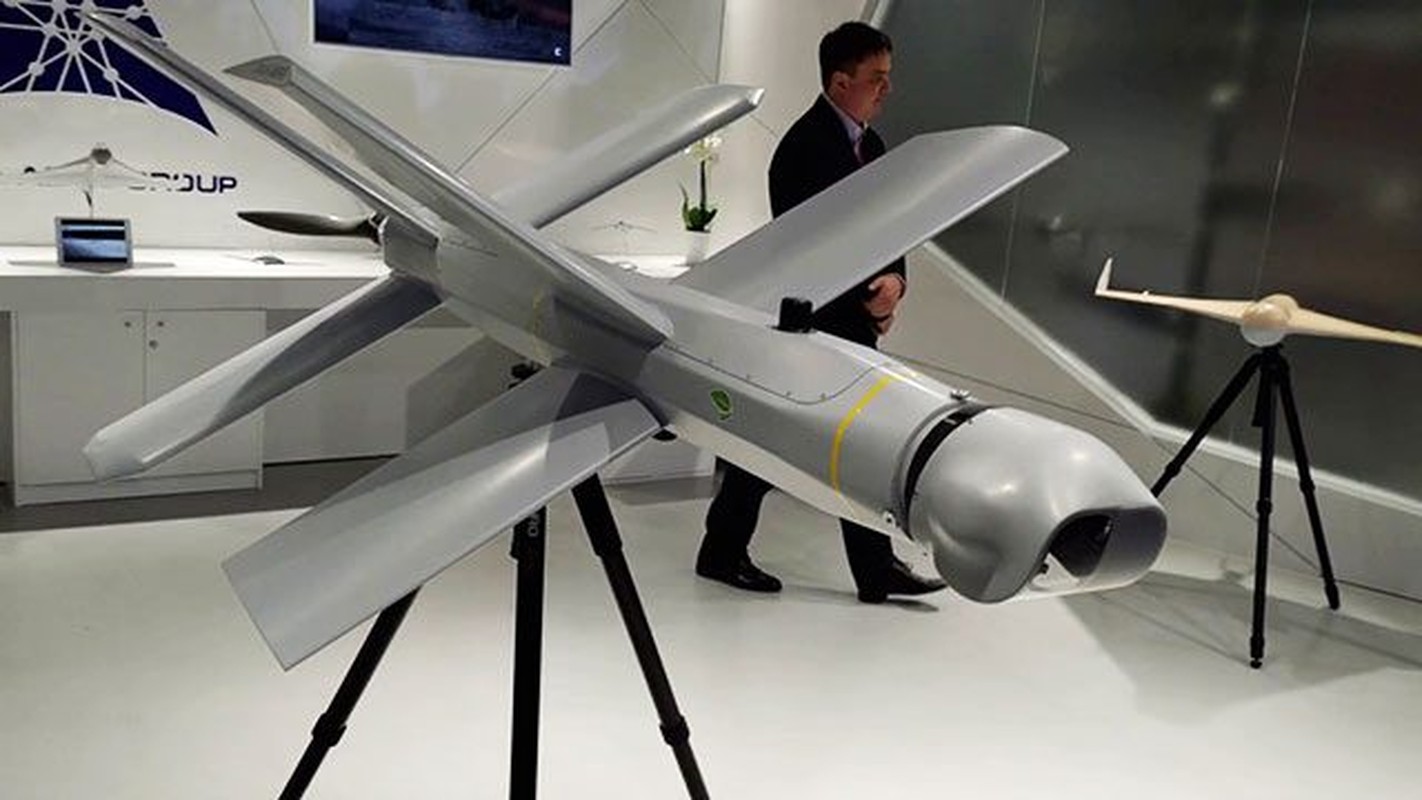 Nga tăng cường săn lùng các trận địa pháo Ukraine bằng UAV Lancet - Hình 10 Nga tang cuong san lung cac tran dia phao Ukraine bang UAV Lancet-Hinh-10