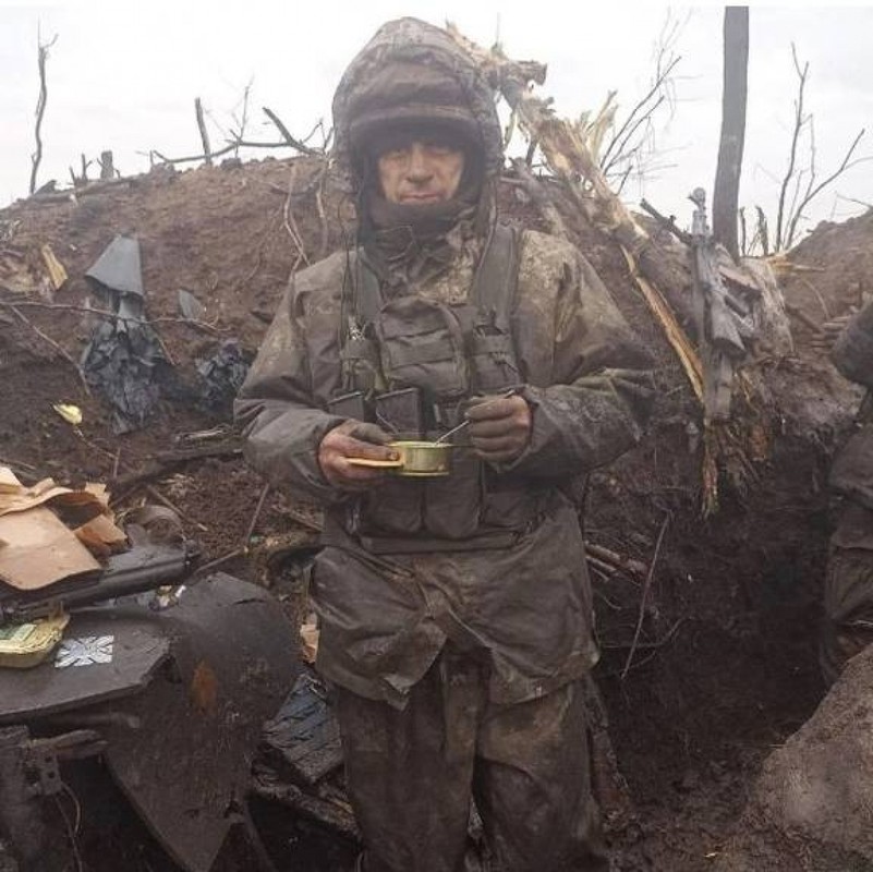 Chien truong Donbass ac liet chua tung thay, phao binh hai ben ban do nong-Hinh-5