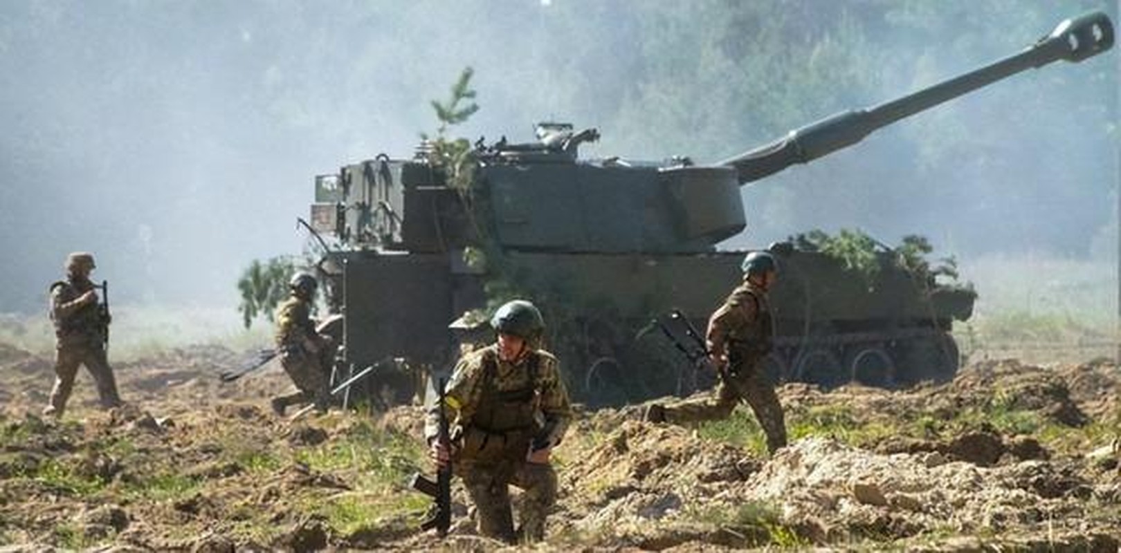 Nga bắt đầu sử dụng UAV Lancet tấn công xe tăng Ukraine - Hình 7 Nga bat dau su dung UAV Lancet tan cong xe tang Ukraine-Hinh-7
