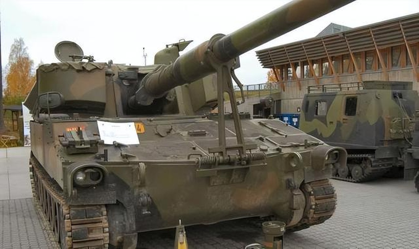 Nga bắt đầu sử dụng UAV Lancet tấn công xe tăng Ukraine - Hình 8 Nga bat dau su dung UAV Lancet tan cong xe tang Ukraine-Hinh-8