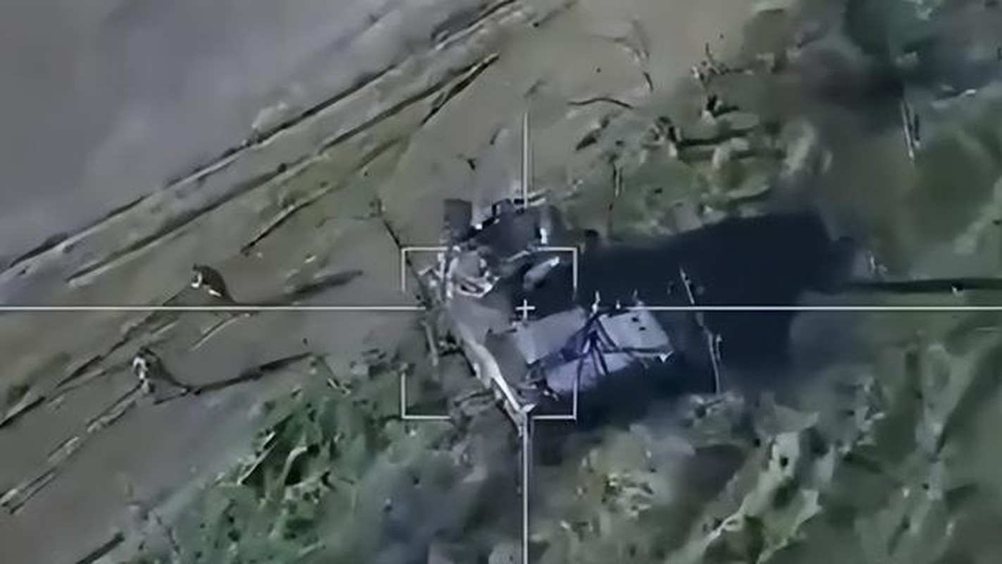 Nga bắt đầu sử dụng UAV Lancet tấn công xe tăng Ukraine - Hình 9 Nga bat dau su dung UAV Lancet tan cong xe tang Ukraine-Hinh-9