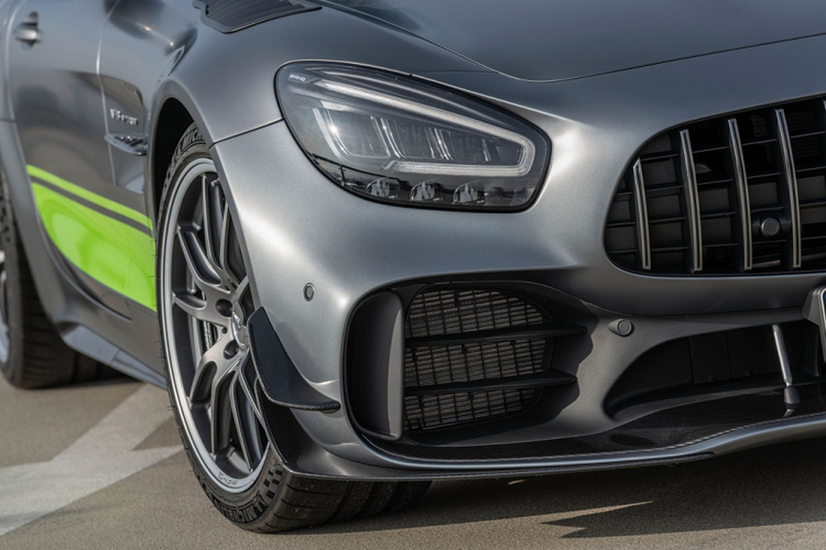Mercedes-AMG GT R Pro 2021 hon 7,3 ty dong tai Australia-Hinh-4