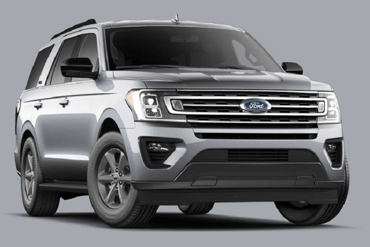 Chi tiet Ford Expedition 5 cho gia re, chi 1,15 ty dong