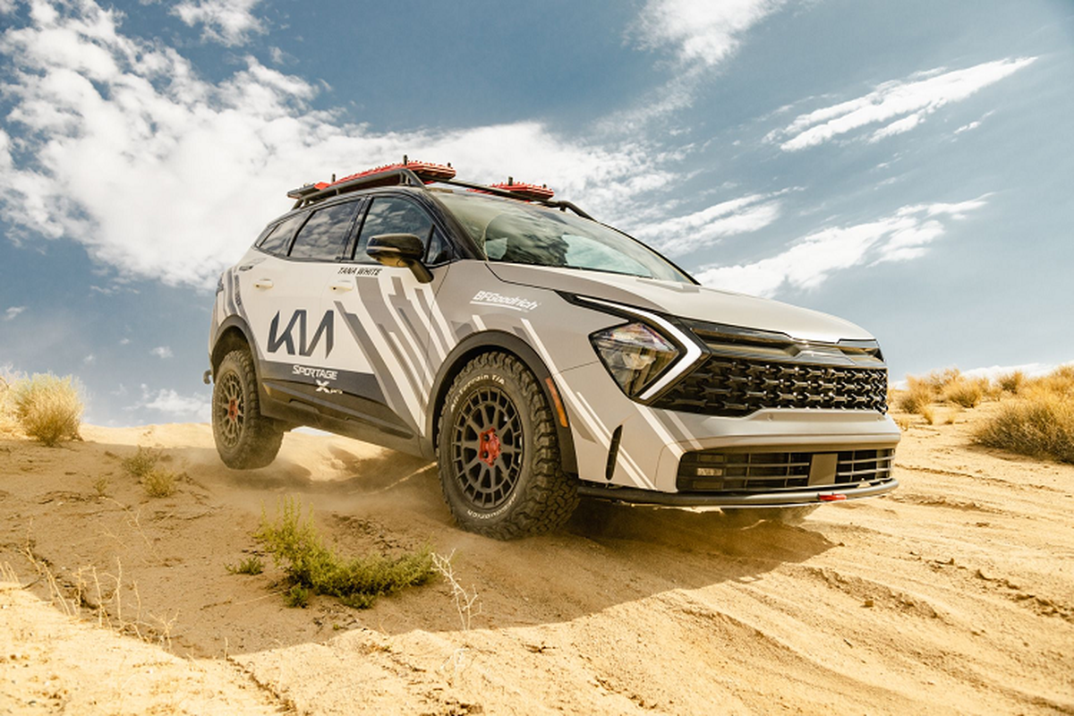 Kia Sportage X-Pro ban off-road san sang tham du Rebelle Rally 2022