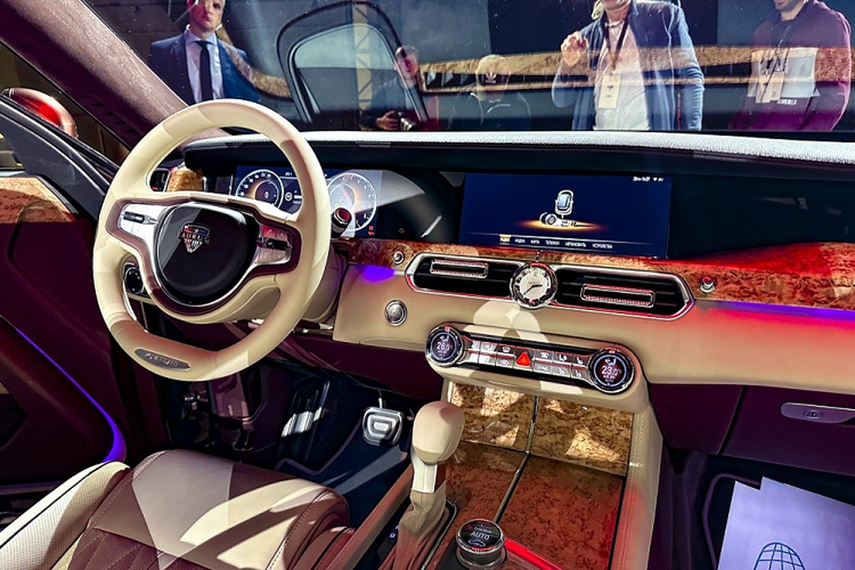 Aurus Komendant 2023 - “Rolls-Royce Cullinan cua Nga” hon 13,8 ty dong-Hinh-12