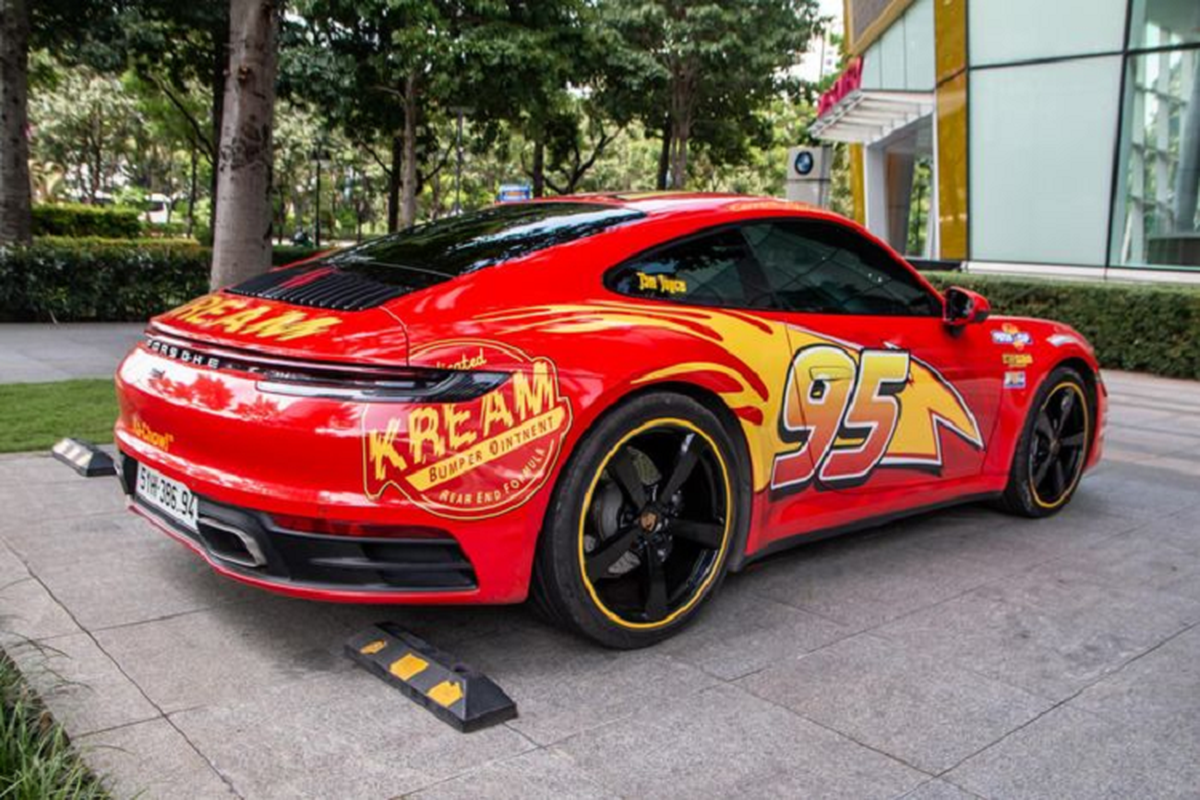 “Ech la” Porsche 911 Carrera hon 7 ty do Lightning McQueen o Sai Gon-Hinh-9