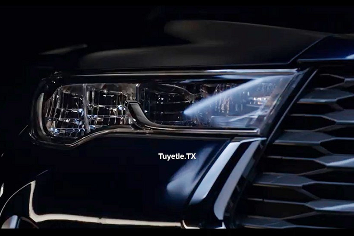 Toyota Innova 2023 lo dien 