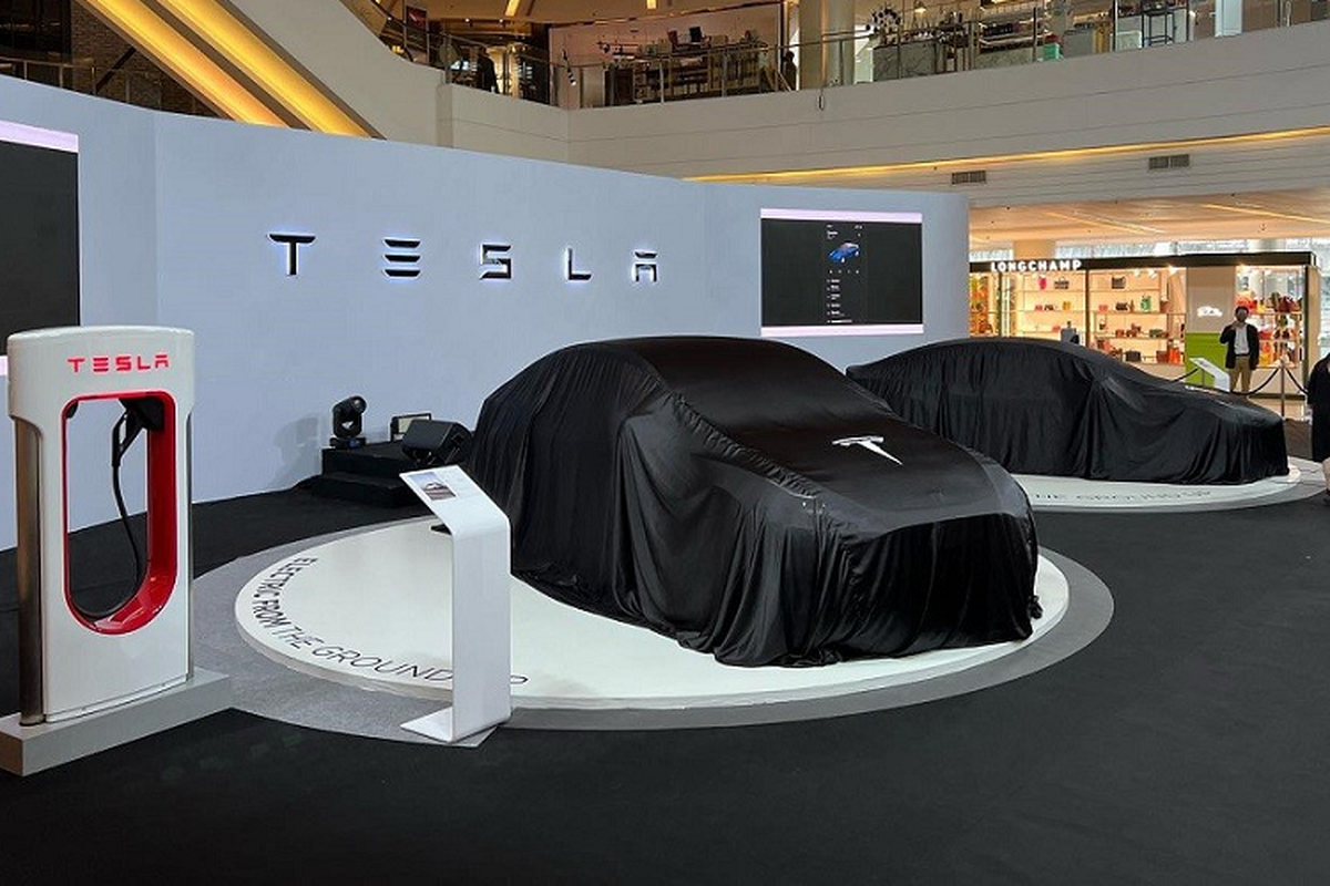 Tesla Model 3 ra mat Thai Lan, re ngang Toyota Camry o Viet Nam