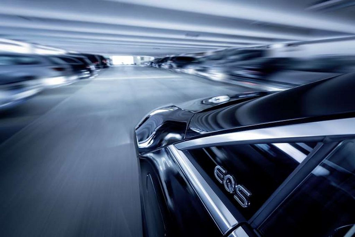 Hệ thống đỗ xe không người lái đầu tiên cấp phép cho Mercedes-Benz - Hình 4 He thong do xe khong nguoi lai dau tien cap phep cho Mercedes-Benz-Hinh-4
