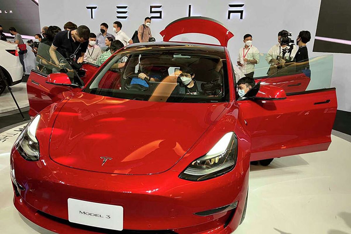 Tesla Model 3 ra mat Thai Lan, re ngang Toyota Camry o Viet Nam-Hinh-6