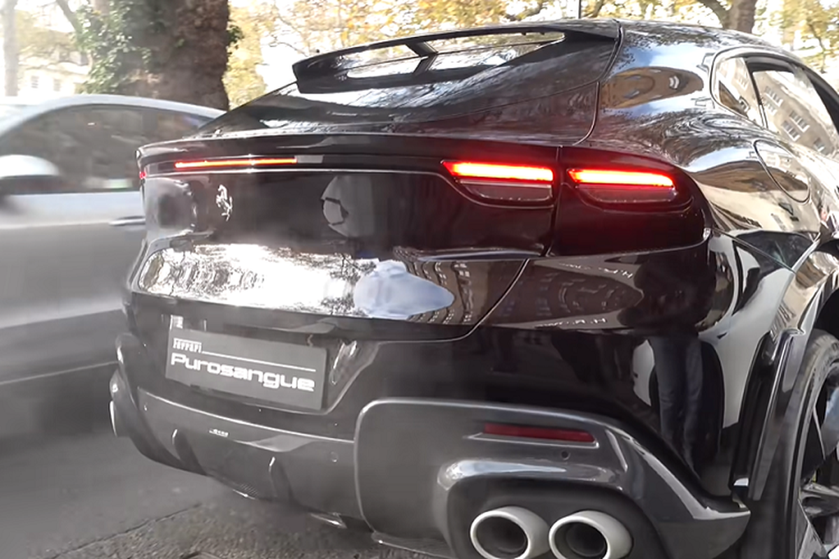 Ferrari Purosangue triệu đô lần đầu "bát phố", đắt gấp đôi Lamborghini Urus - Hình 7 Ferrari Purosangue trieu do lan dau