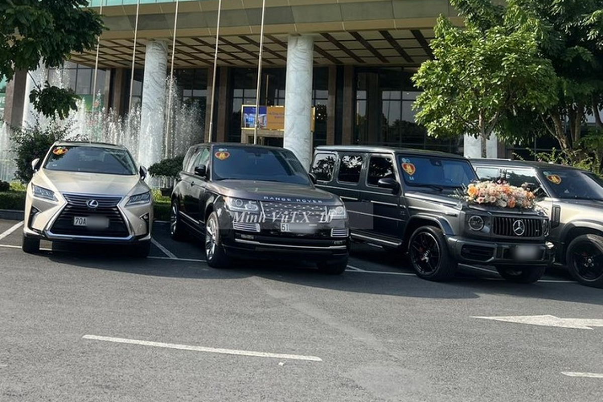 Dàn xe SUV hạng sang hơn 30 tỷ đồng rước dâu tại Cần Thơ Dan xe SUV hang sang hon 30 ty dong ruoc dau tai Can Tho