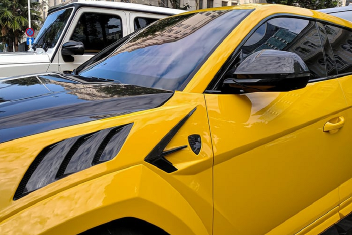 Dân chơi Sài Gòn chi hơn 3 tỷ độ Lamborghini Urus hơn 20 tỷ đồng - Hình 4 Dan choi Sai Gon chi hon 3 ty do Lamborghini Urus hon 20 ty dong-Hinh-4