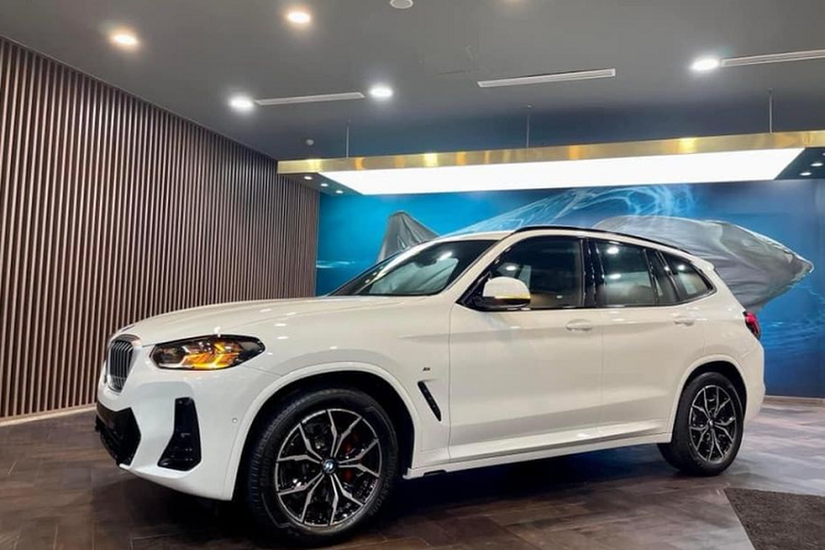 BMW X3 lắp ráp Việt Nam về đại lý, chỉ từ 1,799 tỷ đồng - Hình 12 BMW X3 lap rap Viet Nam ve dai ly, chi tu 1,799 ty dong-Hinh-12