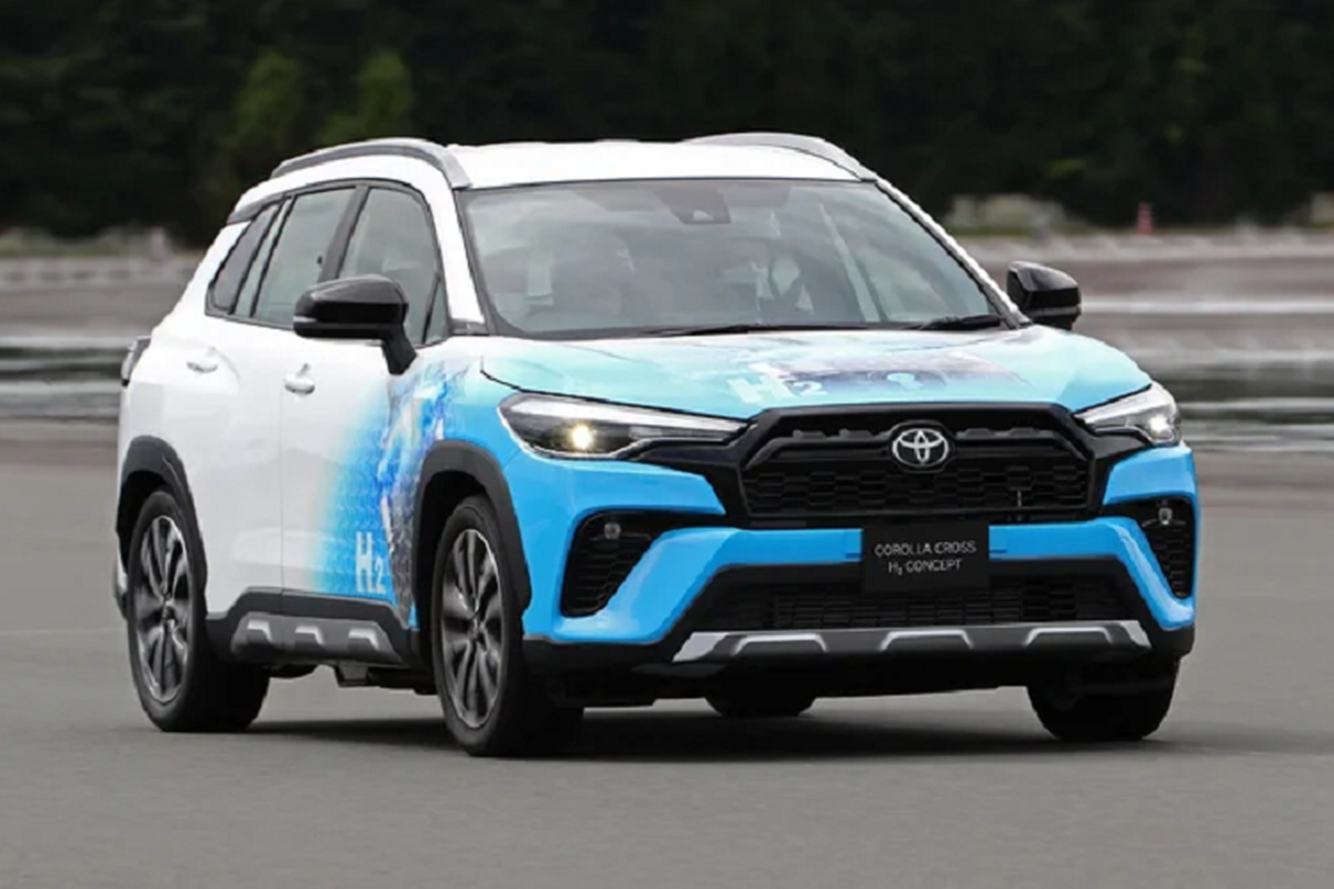 Toyota Corolla Cross "siêu sạch" chạy động cơ Hydro mạnh 300 mã lực Toyota Corolla Cross