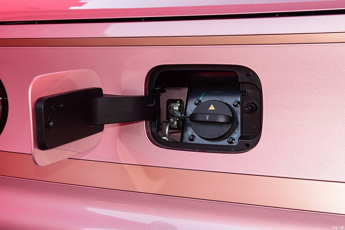 Geely Panda Mini EV - xe ôtô điện 4 chỗ siêu rẻ chỉ 135 triệu đồng - Hình 5 Geely Panda Mini EV - xe oto dien 4 cho sieu re chi 135 trieu dong-Hinh-5