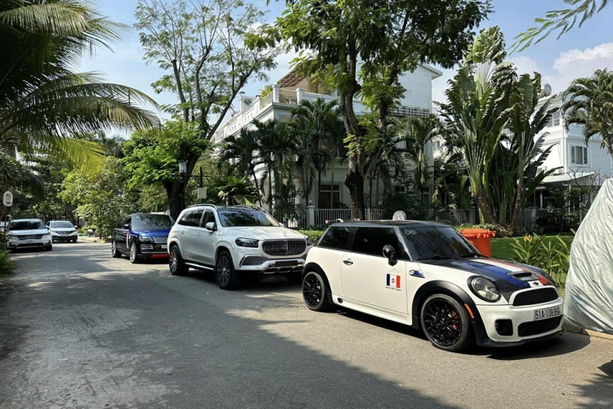 Mercedes-Maybach GLS480 hơn 8 tỷ của Minh Nhựa đã ra biển số - Hình 3 Mercedes-Maybach GLS480 hon 8 ty cua Minh Nhua da ra bien so-Hinh-3