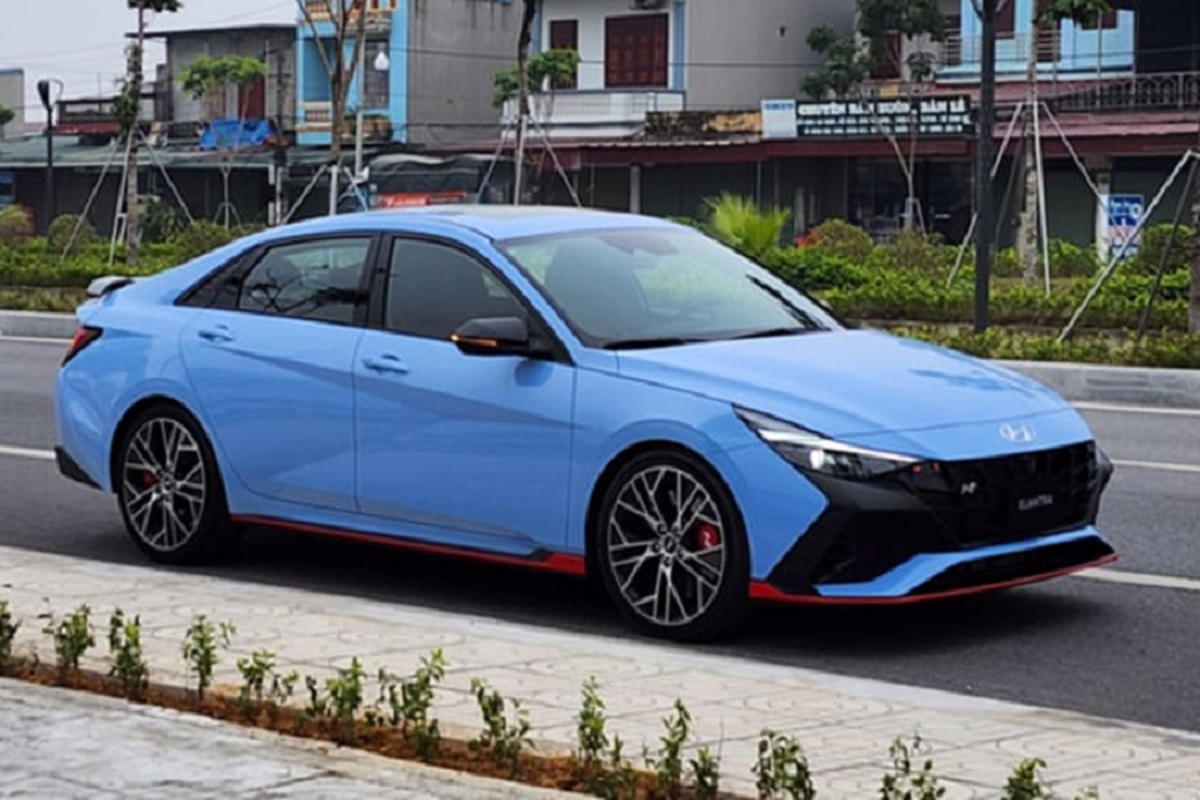 Hyundai Elantra N 2023 lộ giá bán, khoảng 2 tỷ đồng tại Việt Nam? - Hình 5 Hyundai Elantra N 2023 lo gia ban, khoang 2 ty dong tai Viet Nam?-Hinh-5