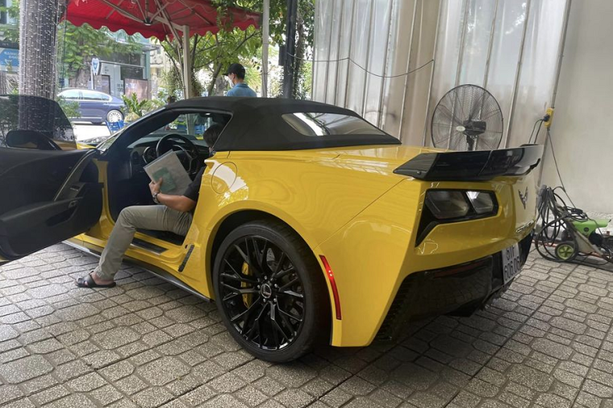 Chevrolet Corvette Z06 Convertible siêu hiếm rao bán 4,66 tỷ đồng - Hình 2 Chevrolet Corvette Z06 Convertible sieu hiem rao ban 4,66 ty dong-Hinh-2