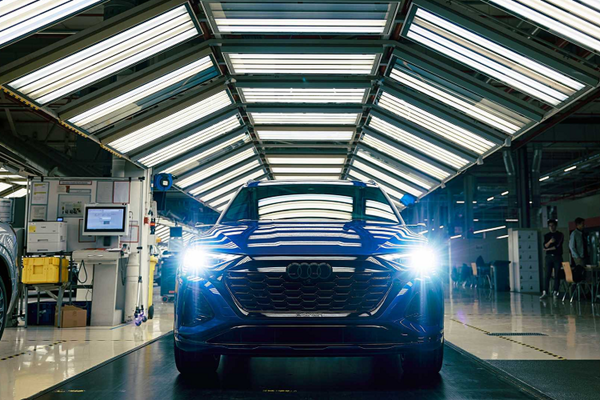 Audi Q8 E-Tron và Q8 E-Tron Sportback 2023 sản xuất tại Brussels, Bỉ - Hình 2 Audi Q8 E-Tron va Q8 E-Tron Sportback 2023 san xuat tai Brussels, Bi-Hinh-2