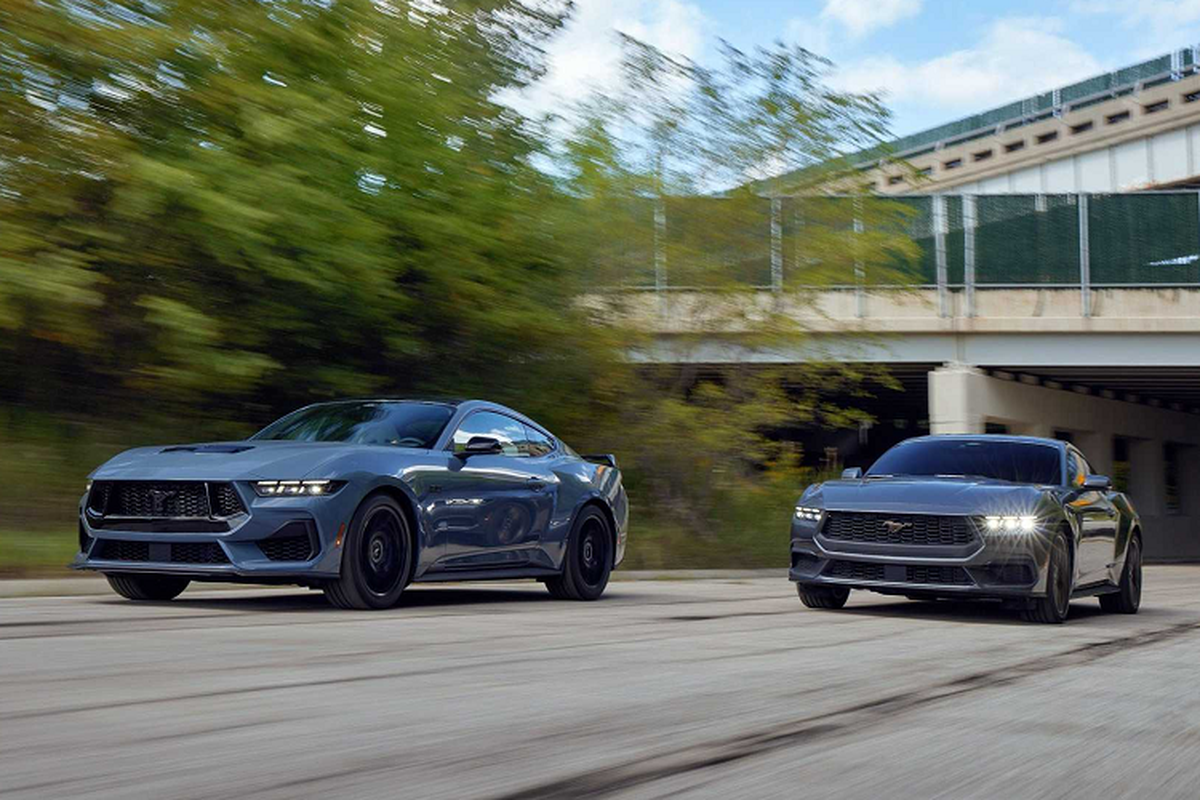 Ford Mustang Dark Horse 2024 mới sở hữu sức mạnh tới 500 mã lực - Hình 6 Ford Mustang Dark Horse 2024 moi so huu suc manh toi 500 ma luc-Hinh-6