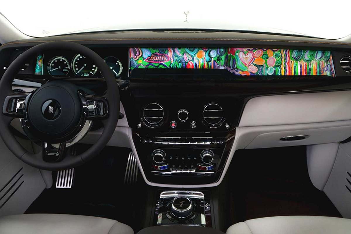 "Soi" dàn xe Rolls-Royce Phantom siêu sang từ nghệ nhân Sacha Jafri - Hình 4