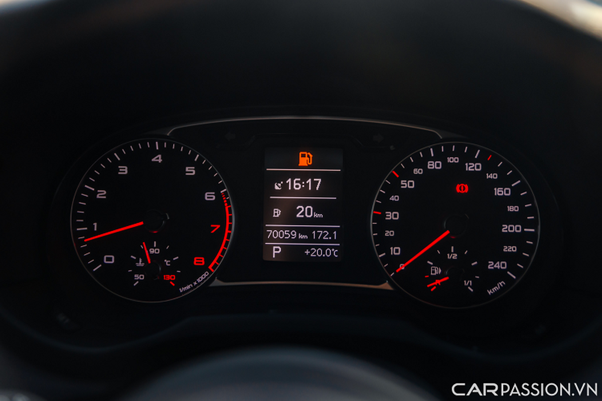 Audi A1 2010 sang chảnh "cho vợ đi chợ" chỉ 400 triệu ở Hà Nội - Hình 8 Audi A1 2010 sang chanh