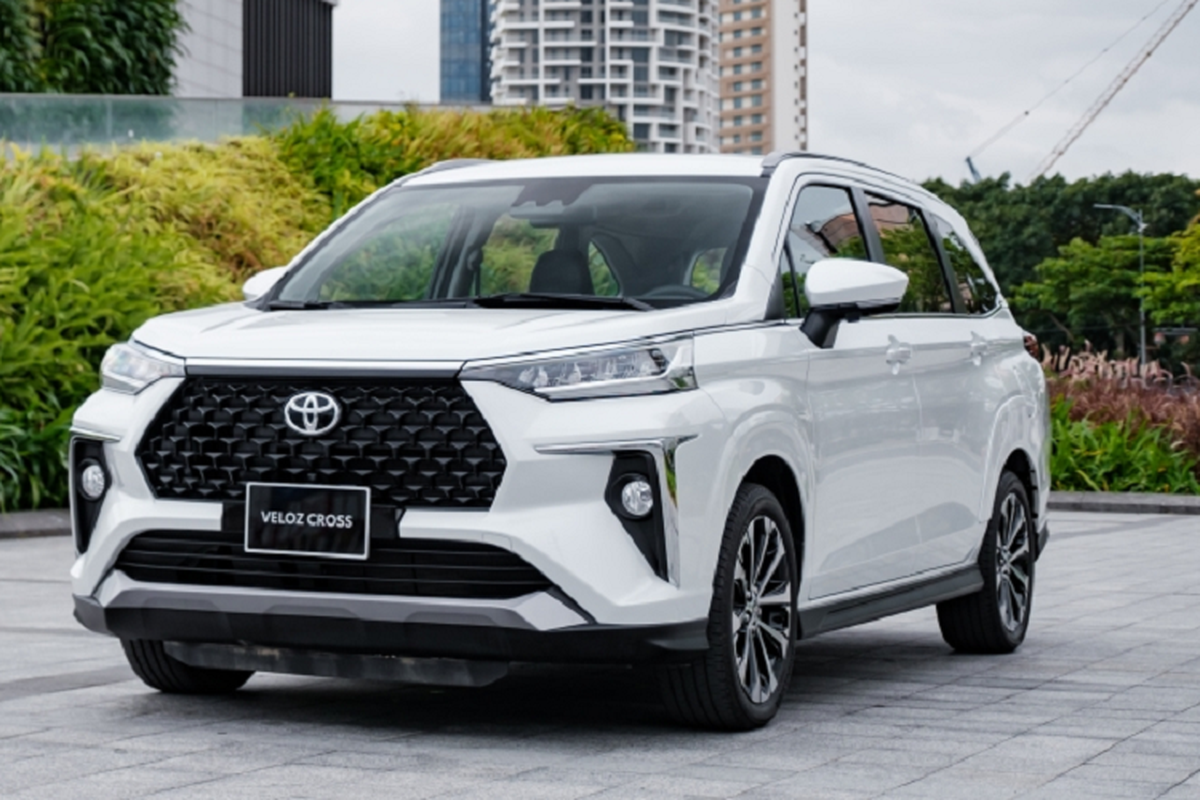 Chi tiết Toyota Veloz Cross và Avanza Premio giá rẻ lắp ráp Việt Nam - Hình 6 Chi tiet Toyota Veloz Cross va Avanza Premio gia re lap rap Viet Nam-Hinh-6