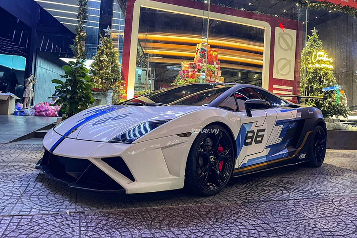 "Soi" Lamborghini Gallardo LP560-4 độ Squadra Corse độc nhất Việt Nam - Hình 3