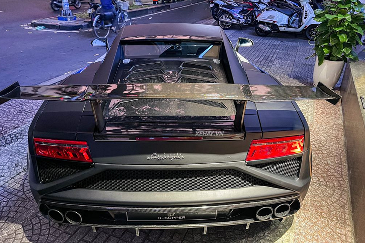 "Soi" Lamborghini Gallardo LP560-4 độ Squadra Corse độc nhất Việt Nam - Hình 6