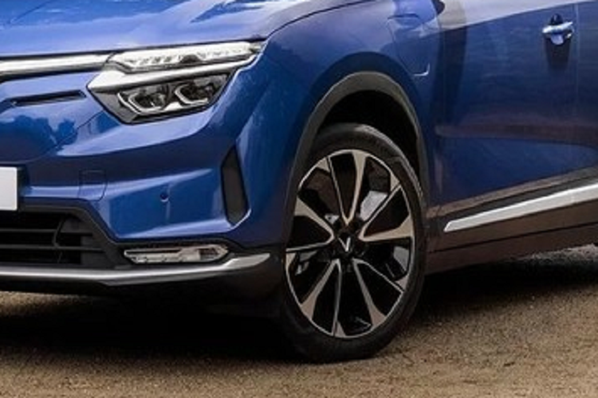 Chi tiết VinFast VF8 City Edition từ 55.000 USD - chạy 300km/lần sạc - Hình 10 Chi tiet VinFast VF8 City Edition tu 55.000 USD - chay 300km/lan sac-Hinh-10