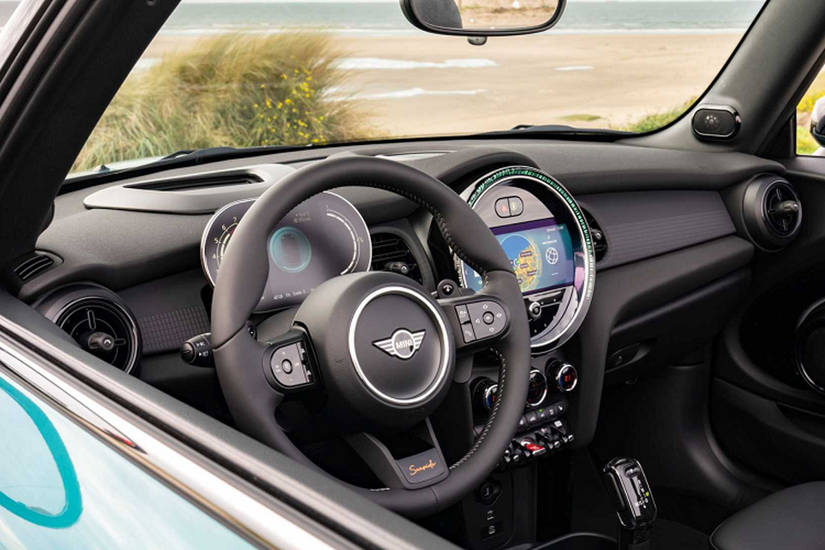 Ra mắt Mini Convertible Seaside Edition 2023 từ 34.500 bảng Anh - Hình 7 Ra mat Mini Convertible Seaside Edition 2023 tu 34.500 bang Anh-Hinh-7